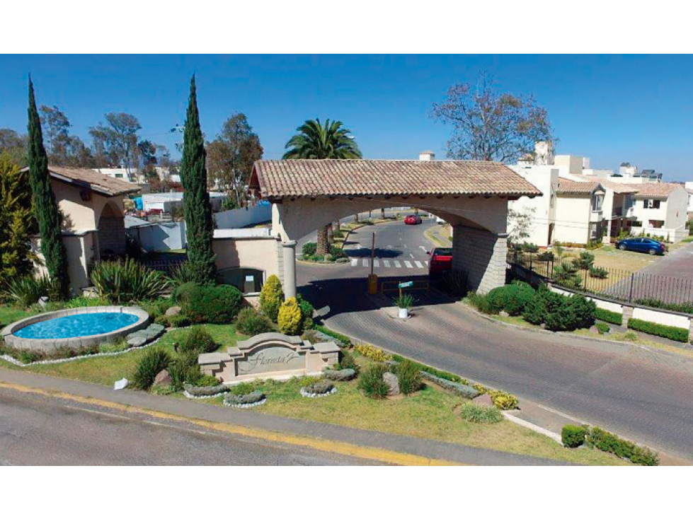 CASA EN BOSQUES DE SHERWWOOD BOSQUES DEL LAGO CUAUTITLAN IZACALLI