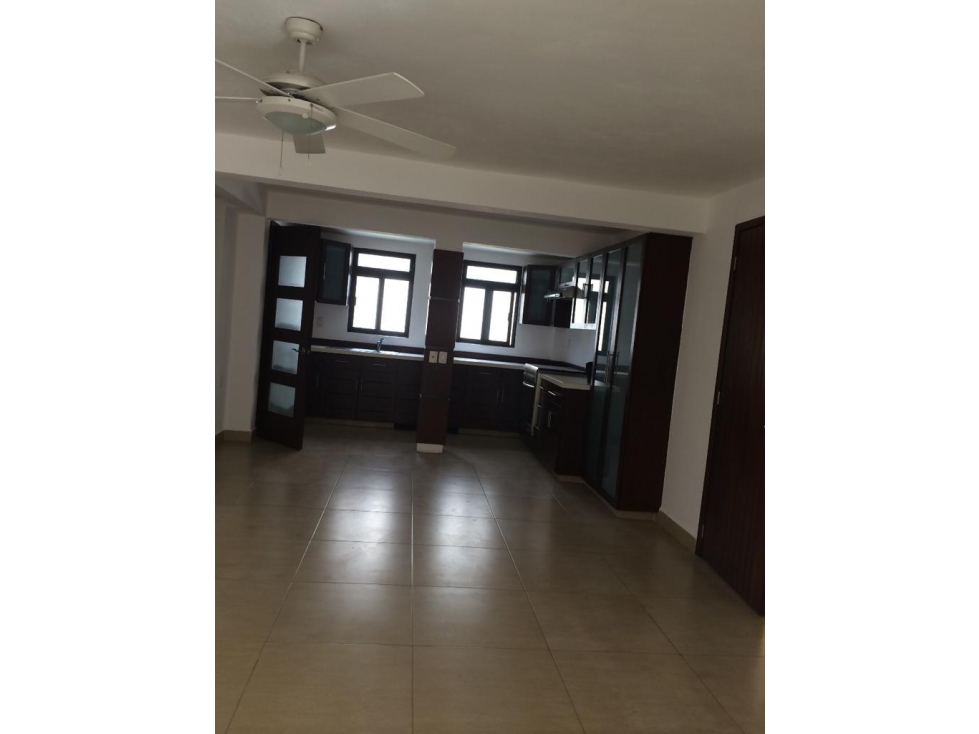 Casa en Renta cerca de Plaza Tucanes