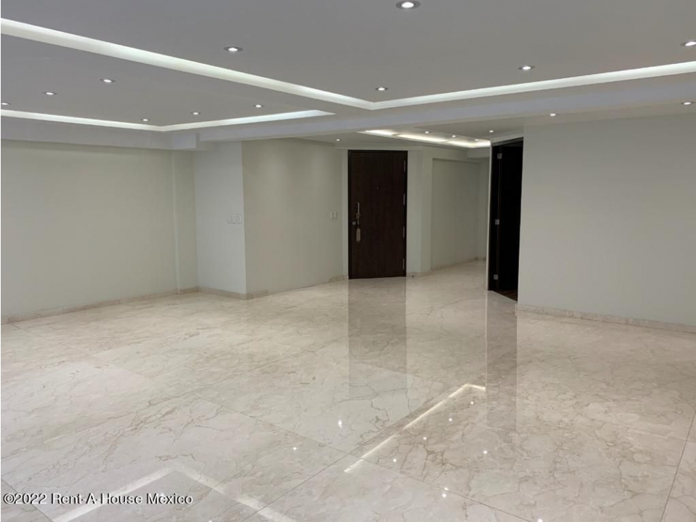 Departamento en Renta en Avenida Platon,Polanco. RU 22-4541