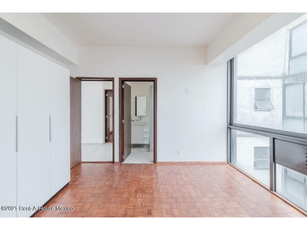 Departamento en Venta Roma Sur,Avenida Insurgentes Sur 22-2077 H.O