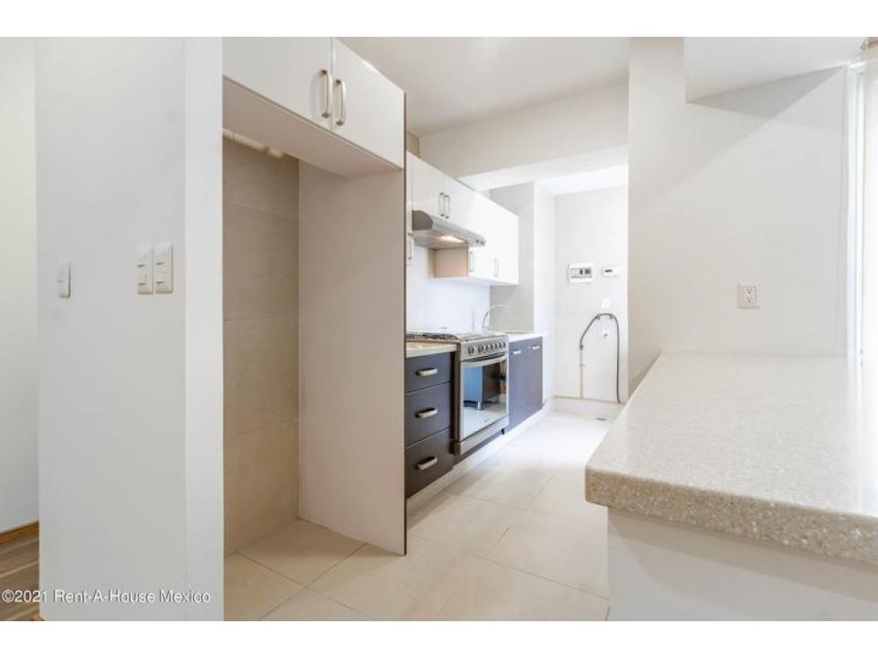 Departamento en Venta Granada,Calle Lago Neuchatel 22-2078 H.O