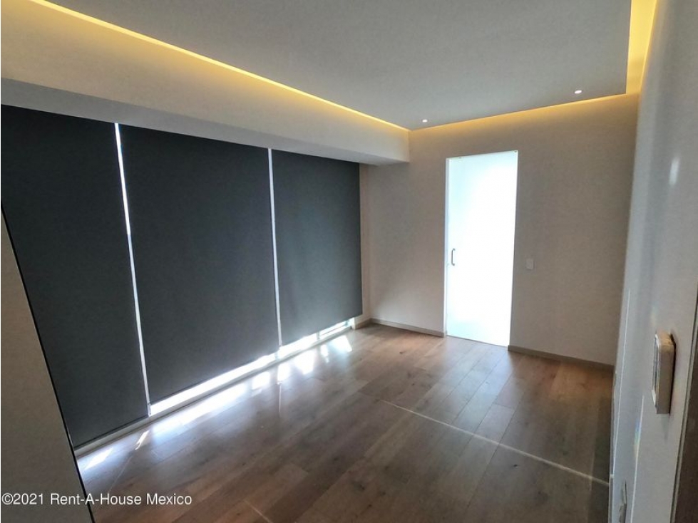 Hermoso departamento en renta. Paradox. MLS #22-952