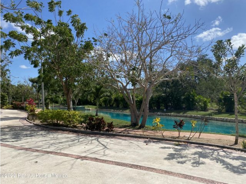 Terreno en Venta Santa Maria Yaxche GO 22-3852