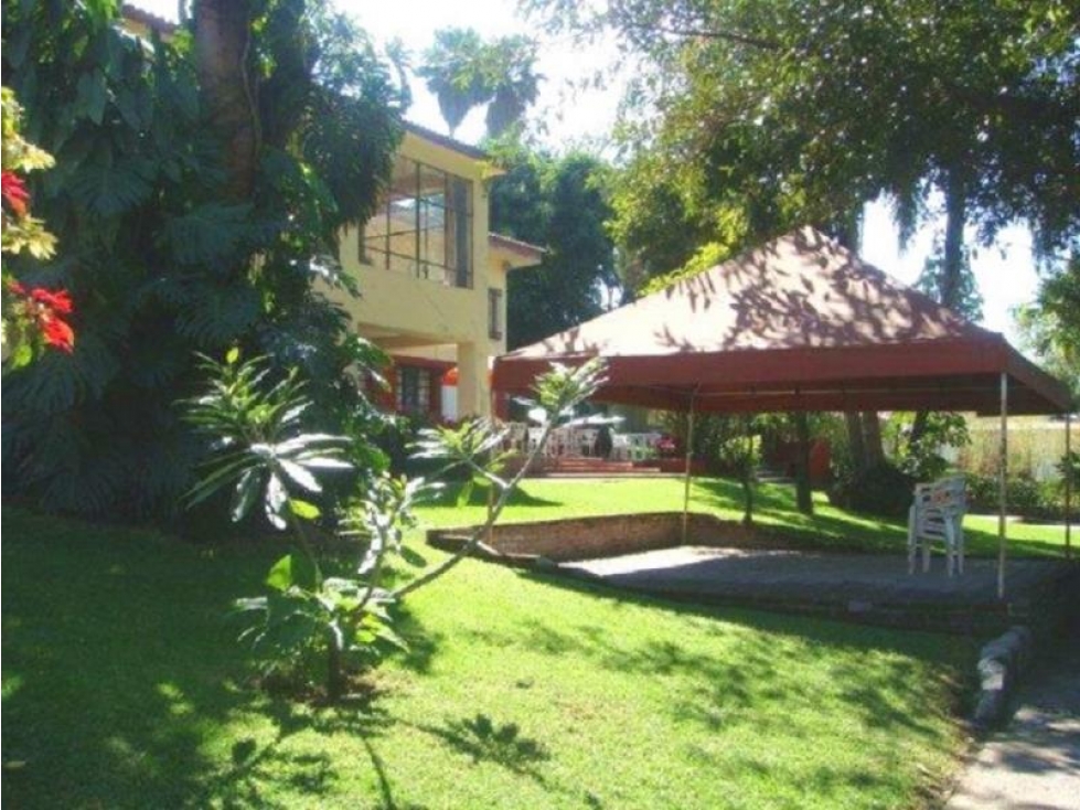 VENTA DE TERRENO EN LA COLONIA CHIPITLAN, CUERNAVACA, MORELOS