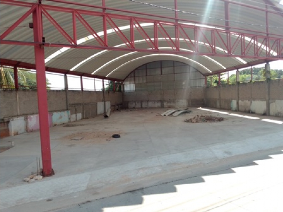 BODEGA EN RENTA CRUCERO DE CAYACO ACAPULCO