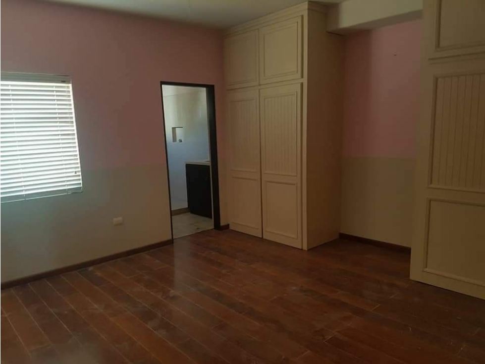 SE VENDE CASA EQUIPADA EN CORONADO RESIDENCIAL