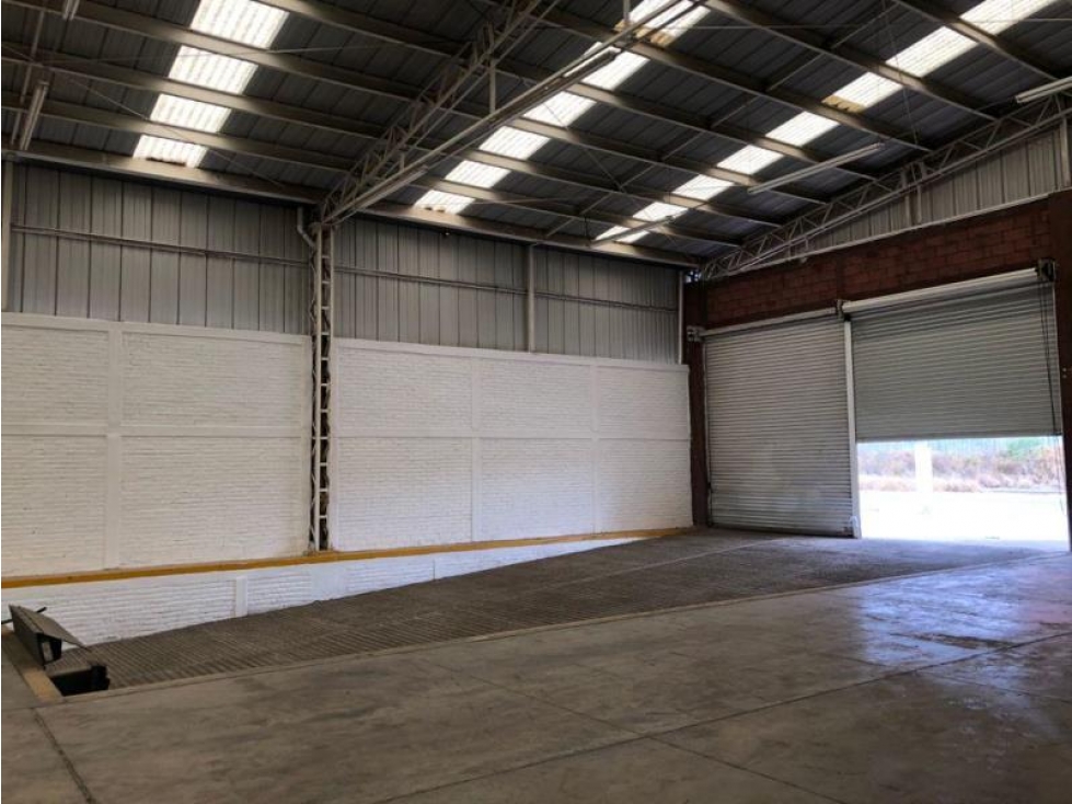 BODEGA/NAVE INDUSTRIAL EN RENTA AL SUR PARQUE INDUSTRIAL