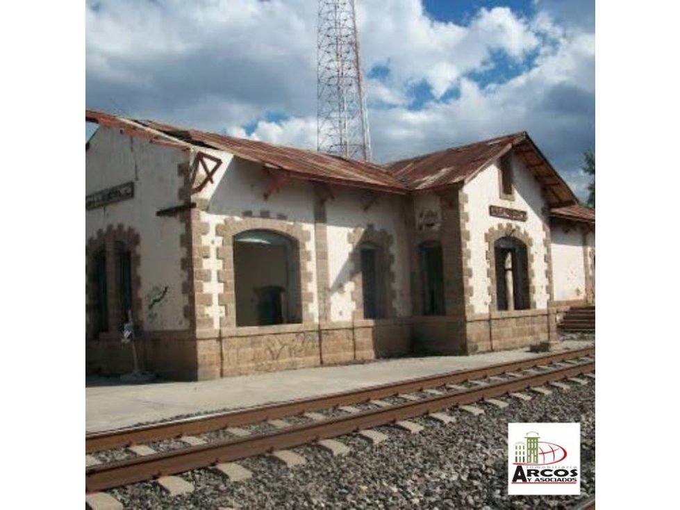 En venta amplió terreno en estación Ventura KM35