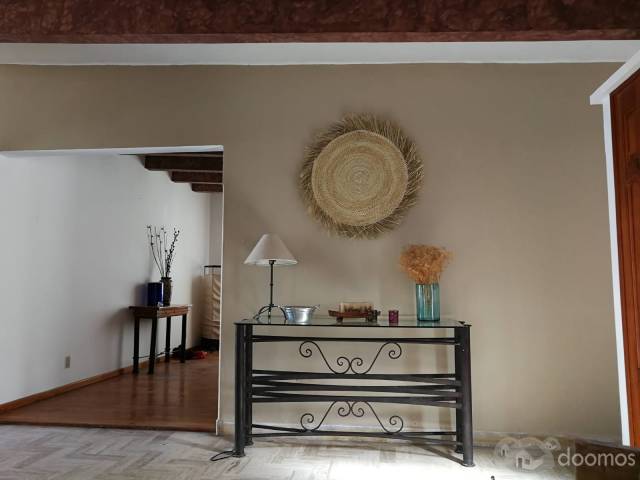 CASA CON ALBERCA PARA 15 PERSONAS EN TEQUISQUIAPAN