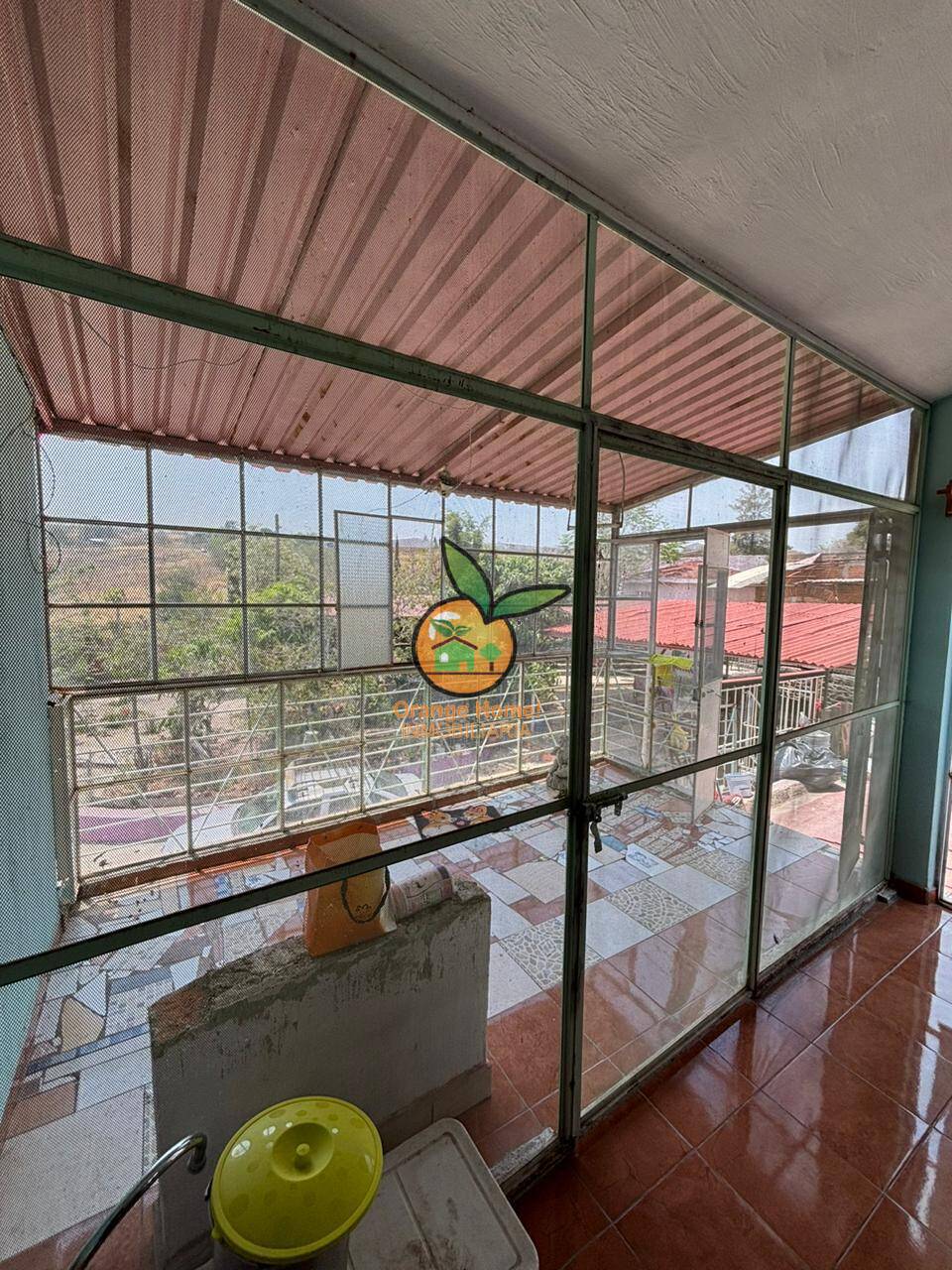 CASA CON TERRENO AMPLIO EN POTRERO LA TARJEA, JUANACATLÁN