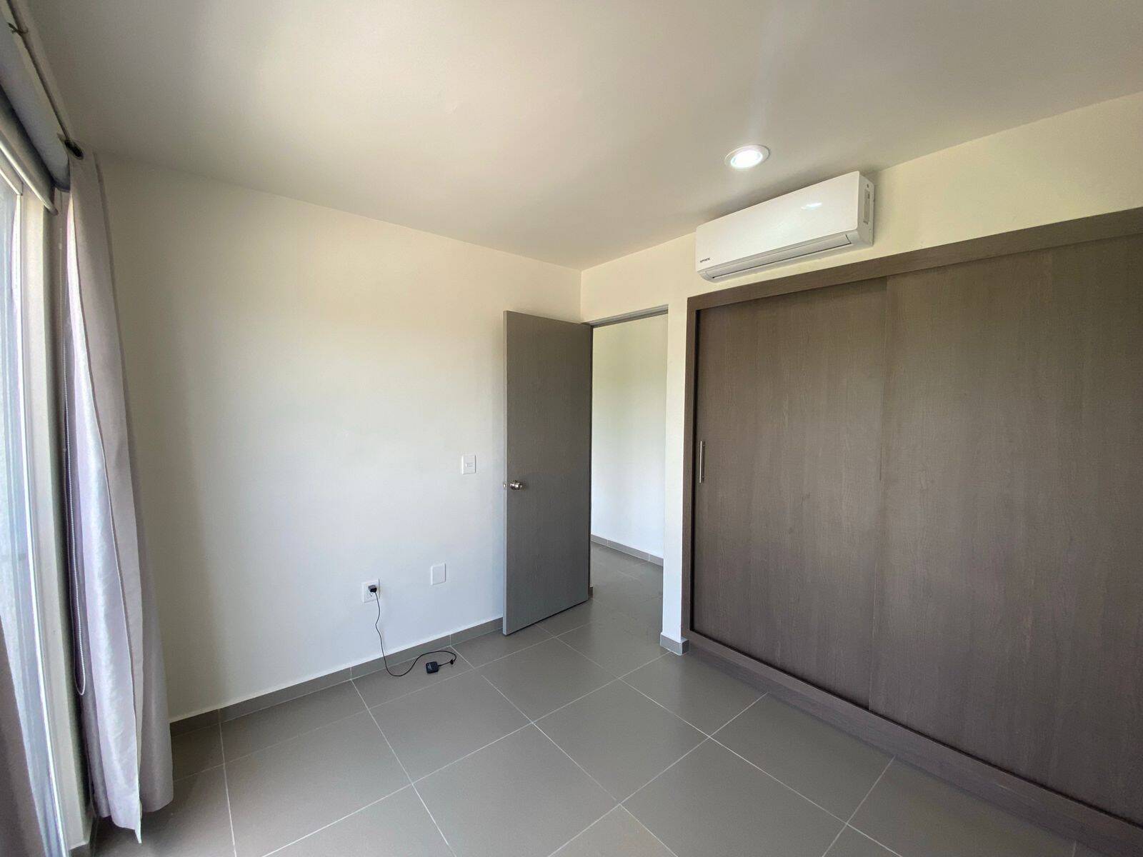 Lindo Departamento Sin Amueblar en Torre Acqua, Cerritos, Mazatlán