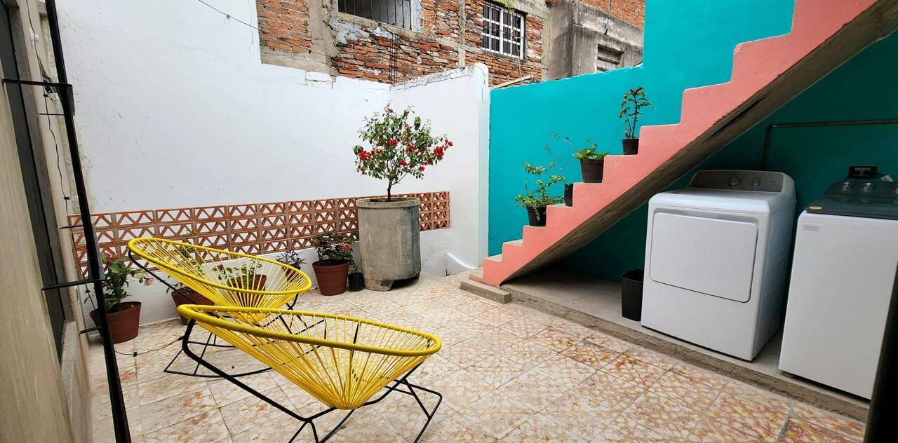 Casa Lola tu hogar en el centro de Mazatlan